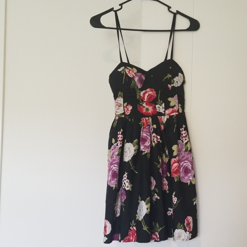 Spaghetti strap dress 4 for $20